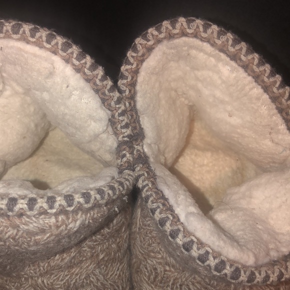 Muk Luks Knitted Faux Sherpa Lined Slippers - Picture 6 of 8